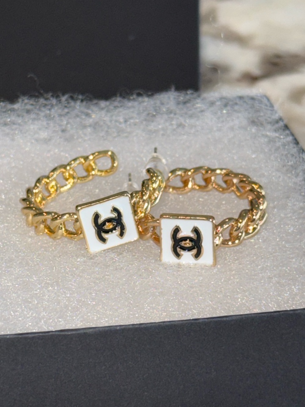 FASHION Link Gold-tone Intertwined C Hoop Earrings - NWT